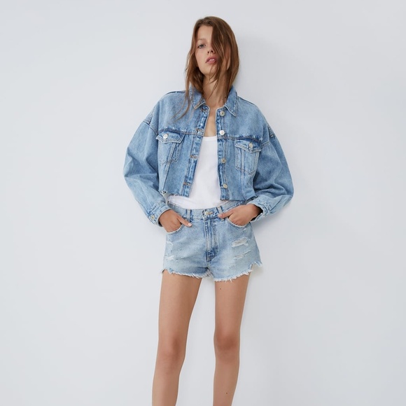 ZARA Cropped Denim Loose Fit Jacket - Picture 1 of 5